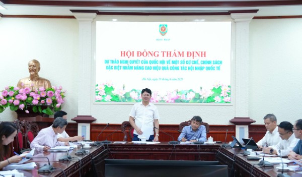Thẩm định cơ chế, chính sách đặc biệt nâng cao hiệu quả hội nhập quốc tế